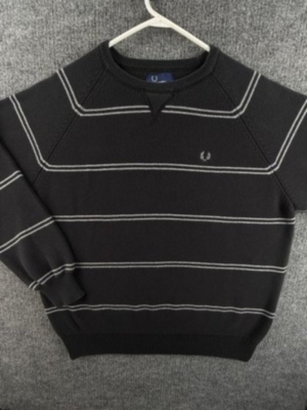 Fred Perry Heavyweight Logo Pullover XL Crew Neck Cotton Black Sweater Striped
